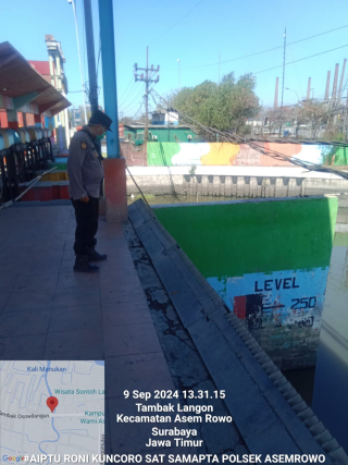 Polsek Asemrowo Pantau Debit Air di Rumah Pompa Balong II untuk Antisipasi Banjir