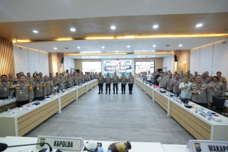 Anev Sitkamtibmas September 2024 Polda Jatim Berhasil Turunkan Angka Kriminalitas dan Kecelakaan Lalulintas