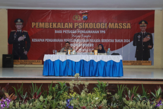 Antusias Warga Sambut Khitan Gratis Polres Ponorogo di Hari Sumpah Pemuda
