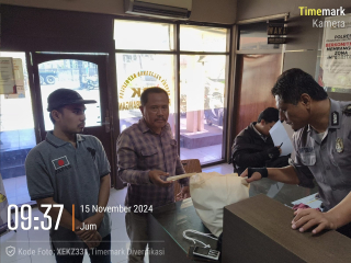 Polsek Krembangan Laksanakan Pengawasan dan Pengamanan Kunjungan Tahanan, Tidak Ditemukan Barang Berbahaya