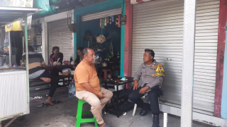 Bhabinkamtibmas Morokrembangan Lakukan Sambang dan Koordinasi Kamtibmas di Jepara PPI Barat