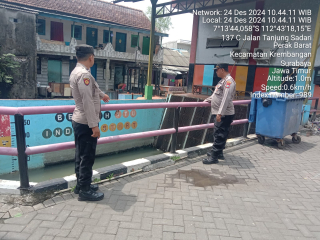 Polsek Krembangan Pastikan Kesiapan Pompa Air di Jalan Tanjung Sadari