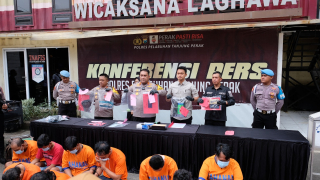 Polres Tanjung Perak Ungkap 13 Kasus Kriminalitas di Awal Tahun 2025, 14 Tersangka Diamankan