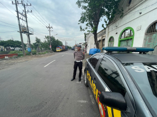 Polsek Pabean Cantikan Lakukan Patroli Harkamtibmas di Jalan Kalimas Timur