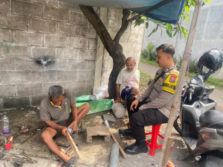 Bhabinkamtibmas Wonokusumo Himbau Warga di Bulaksari untuk Jaga Keamanan Anak-anak