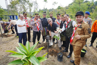Kapolri Tekankan Pentingnya Edukasi Cegah Karhutla sejak dini saat buka Jambore Karhutla