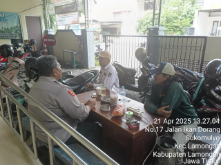 Polsek Krembangan Laksanakan Patroli Dialogis di Kantor Kelurahan Perak Barat