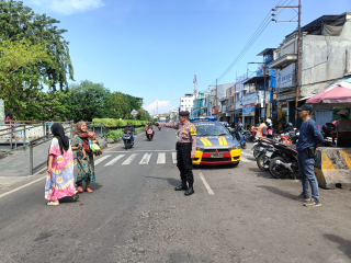 Patroli KRYD dan Imbauan Kamtibmas di Kawasan Religi Sunan Ampel