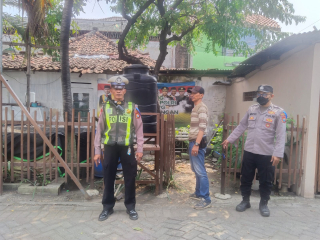 Polsek Semampir Laksanakan Patroli Harkamtibmas di Pos Kamling Kampung Tangguh Sidotopo