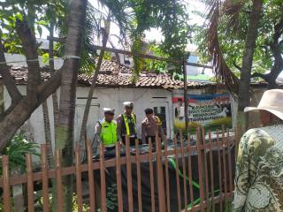 Polsek Semampir Laksanakan Patroli Harkamtibmas dan Pemantauan Program Ketahanan Pangan di Kampung Tangguh Sidotopo