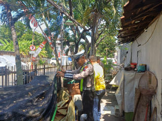 Polsek Semampir Laksanakan Patroli Harkamtibmas dan Pemantauan Ketahanan Pangan di Sidotopo