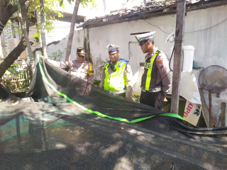 Polsek Semampir Laksanakan Patroli Harkamtibmas di Kampung Tangguh Sidotopo