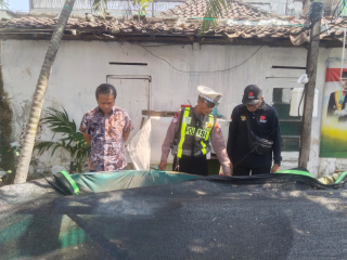 Polsek Semampir Laksanakan Patroli Harkamtibmas di Kampung Tangguh Sidotopo