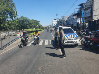Polsek Semampir Tingkatkan Patroli Harkamtibmas di Kawasan Ampel