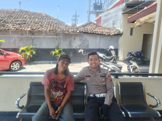 Satlantas Polres Pelabuhan Tanjung Perak Gelar Sosialisasi Tatap Muka Edukasi Tertib Lalu Lintas