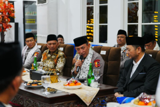 Kapolri Tekankan Jaga Persatuan-Kesatuan saat Silaturahmi ke Ponpes An-Nur Malang