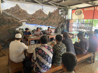 Polsek Krembangan Gelar Kegiatan “Jumat Curhat” Bersama Warga Kelurahan Dupak