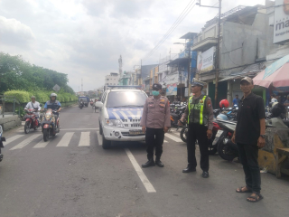 Patroli Preventif Polsek Semampir untuk Menjaga Keamanan Kawasan Wisata Religi Sunan Ampel