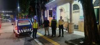 Personil Polsek Pabean Cantikan Laksanakan Patroli Harkamtibmas di Jalan Karet Antisipasi Tindak Kejahatan