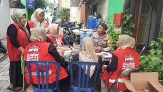 Bhabinkamtibmas Morokrembangan Laksanakan Sambang Dan Pembinaan Kamtibmas Bersama Kader KSH