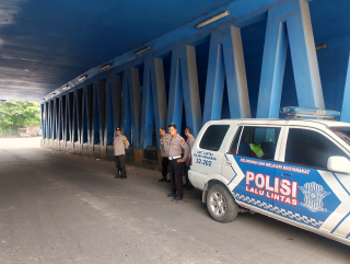 Patroli Kewilayahan Polsek Kenjeran di Sekitar Jembatan Suramadu untuk Antisipasi Tindak Kejahatan 3C