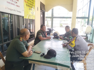 Bhabinkamtibmas Kelurahan Tanjung Perak Sambang Koramil 0830-03 Pabean Cantikan Perkuat Sinergi Harkamtibmas