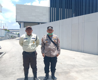 Personel Polsek Asemrowo Intensifkan Patroli Dialogis di Jalan Margomulyo Antisipasi Kerawanan 3C