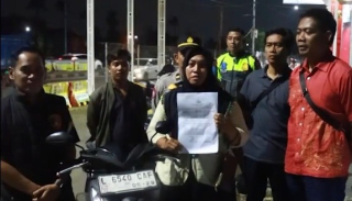 Polsek Kenjeran Kembalikan Sepeda Motor yang di laporkan Hilang Dan di Temukan di Suramadu.