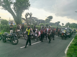 Polres Pelabuhan Tanjung Perak Amankan 15 Motor Saat Tertibkan Balap Liar di Jalan HM Noer Surabaya
