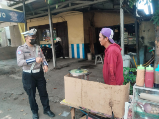 Satlantas Polres Pelabuhan Tanjung Perak Laksanakan Sosialisasi Tatap Muka Dalam Rangka Ops Ketupat Semeru 2026