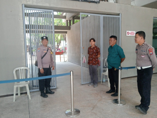 Patroli Polsek Kenjeran Pantau Wisata THP Kenjeran Antisipasi Kerawanan 3C