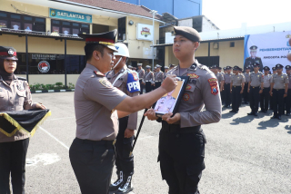 Polres Tanjung Perak PTDH Anggota, Kapolres Tekankan Penegakan Integritas