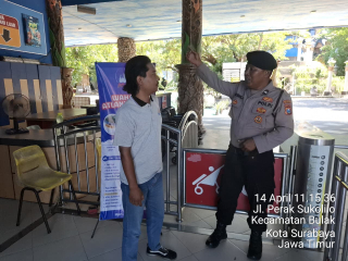 Patroli Dialogis Unit Pam Obvit di Wisata Kenpark, Antisipasi Kerawanan Kamtibmas