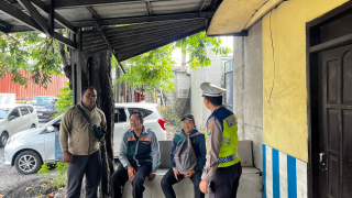 Sosialisasi Tatap Muka Satlantas Polres Pelabuhan Tanjung Perak, Edukasi Masyarakat Tertib Berlalu Lintas untuk Tekan Angka Kecelakaan