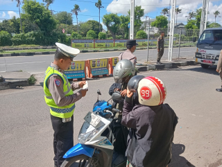 Operasi Kepolisian di Pos Suramadu, Petugas Gabungan Periksa Kendaraan Antisipasi 3C