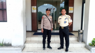 Polsek Asemrowo Tingkatkan Patroli di Objek Vital Bank Panin Tambak Langon