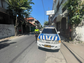 Polsek Pabean Cantikan Intensifkan Patroli Lalu Lintas di Jalan Karet, Arus Kendaraan Lancar