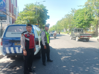 Polsek Pabean Cantikan Patroli dan Pantau Arus Lalu Lintas di Jalan Rajawali