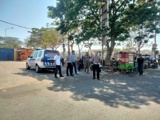 Polsek Kenjeran Patroli di SWK Tambak Wedi, Antisipasi Kejahatan 3C