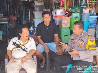 Bhabinkamtibmas Krembangan Utara Sambang Tokoh Masyarakat, Ajak Warga Jaga Kerukunan