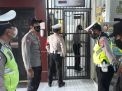 Polsek Asemrowo Cek Rutin Ruang Tahanan, Antisipasi Barang Terlarang