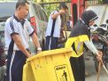 Kapolsek Asemrowo Pimpin Acara Kerja Bakti Diikuti Seluruh Personil