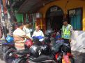 Pengamanan Kebaktian Digelar Polsek Asemrowo di Gereja GKI Siloam
