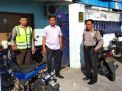 Polsek Asemrowo Lakukan Pengamanan Kebaktian