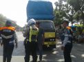 Cegah Kecelakaan, Satlantas Polres Tanjung Perak Tindak Tegas Pelanggar Kasat Mata