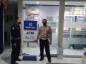Pantau Keamanan Kantor Bank, Polsek Kenjeran Lakukan Patroli Rutin