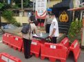 Urkes Polres Tanjung Perak Lakukan Pengecekan Suhu Badan, Cegah Masuknya Orang Dengan Gejala Covid-19
