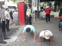 Polsek Asemrowo Gelar Operasi Penertiban Masker Sesuai Penerapan PPKM Darurat di Jalan Asem Raya