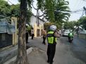 Polsek Kenjeran Gelar Operasi Masker di Jalan Kyai Tambak Deres Bareng Satpol PP