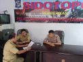 Babinkamtibmas Sidotopo Bahas Pengamanan Malam Tahun Baru Bersama Kelurahan